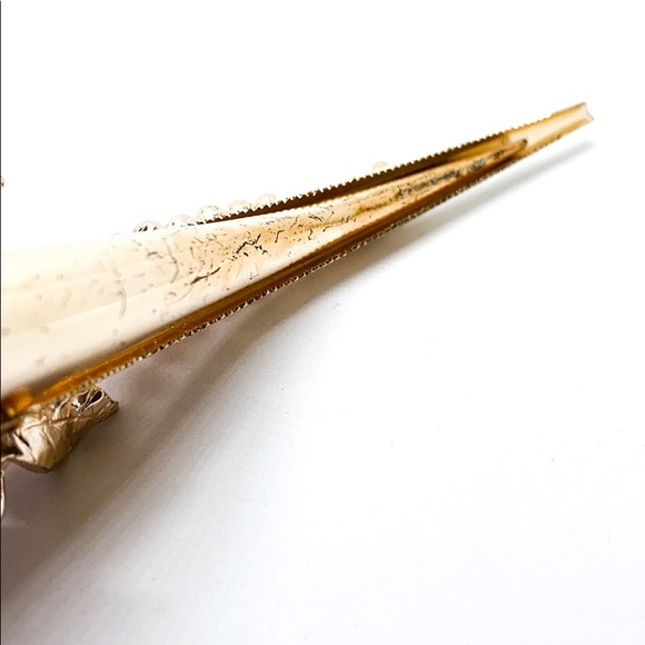 Pink & Gold Floral Hair Clip - Picture 5 of 8